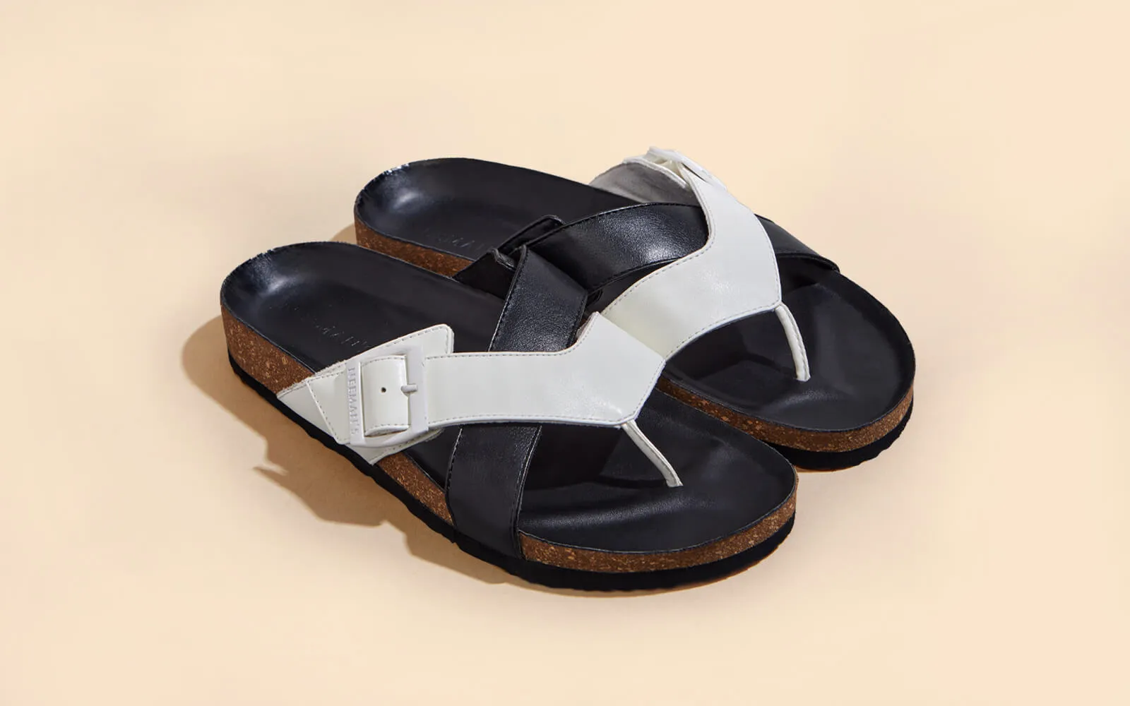 Cork Cross Strap Sandals : White and black