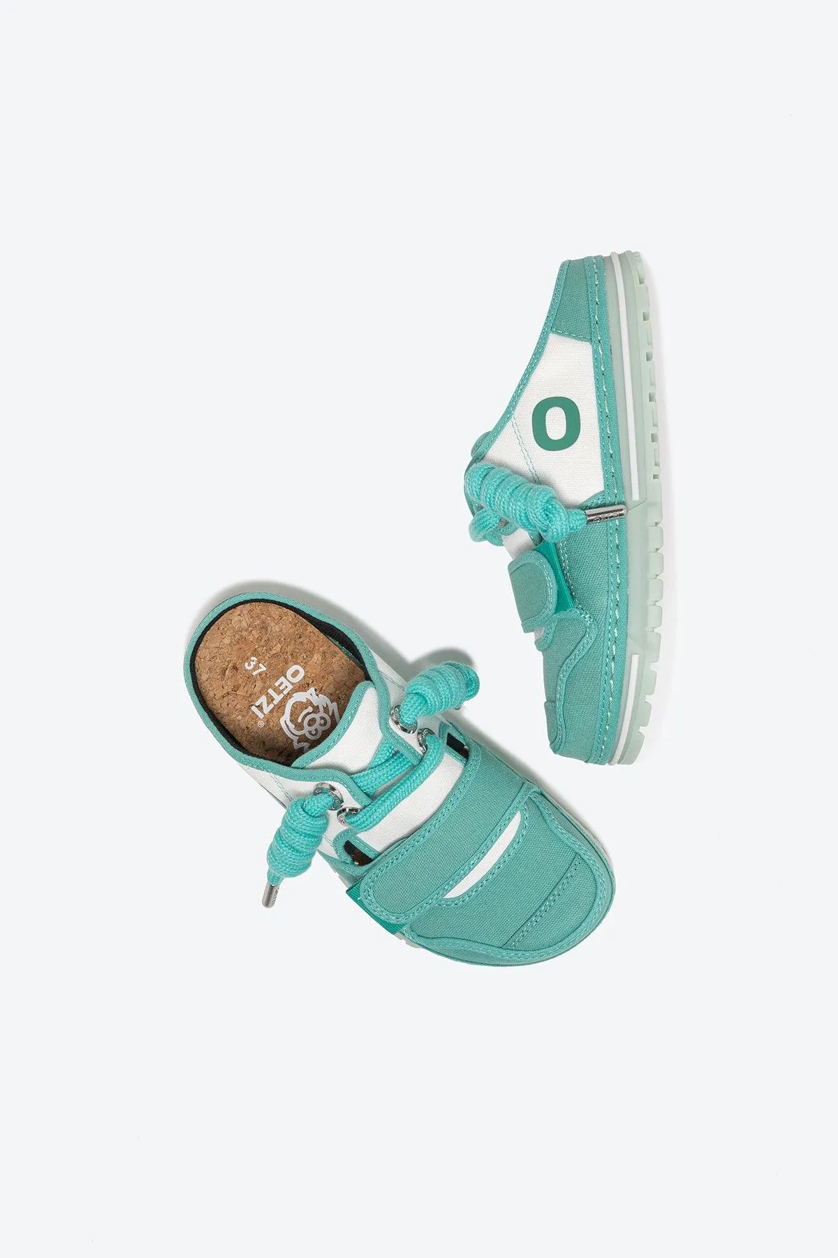 OETZICon Unisex Sneakers For Women And Men