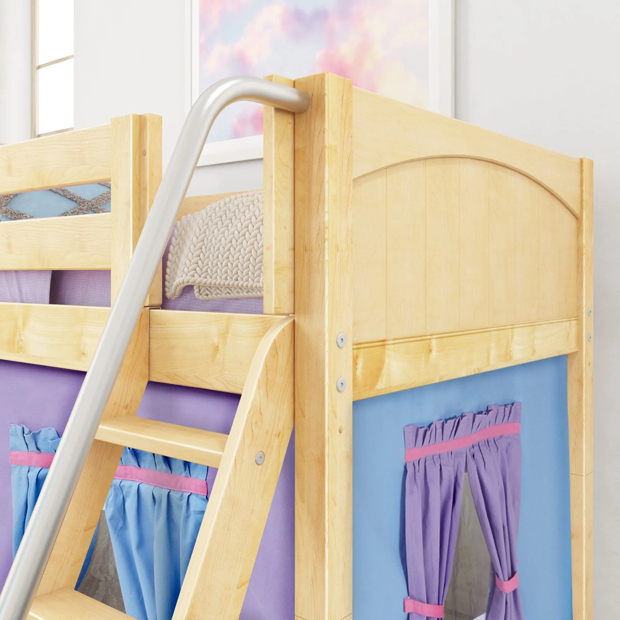 Twin Low Loft Bed with Underbed Curtain and Ladder