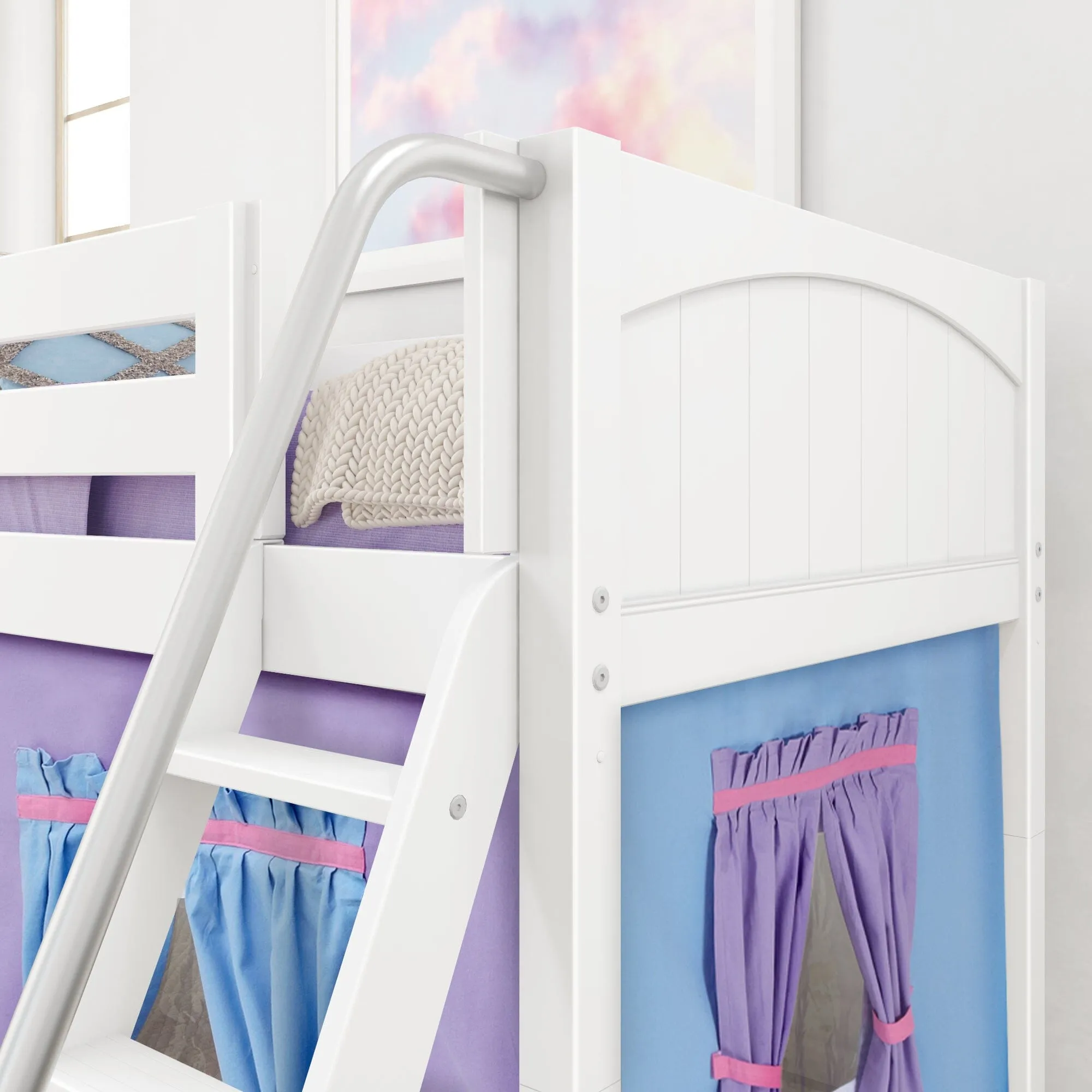 Twin Low Loft Bed with Underbed Curtain and Ladder