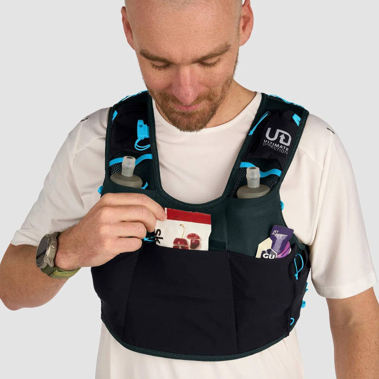 Ultimate Direction XODUS Vest | Onyx